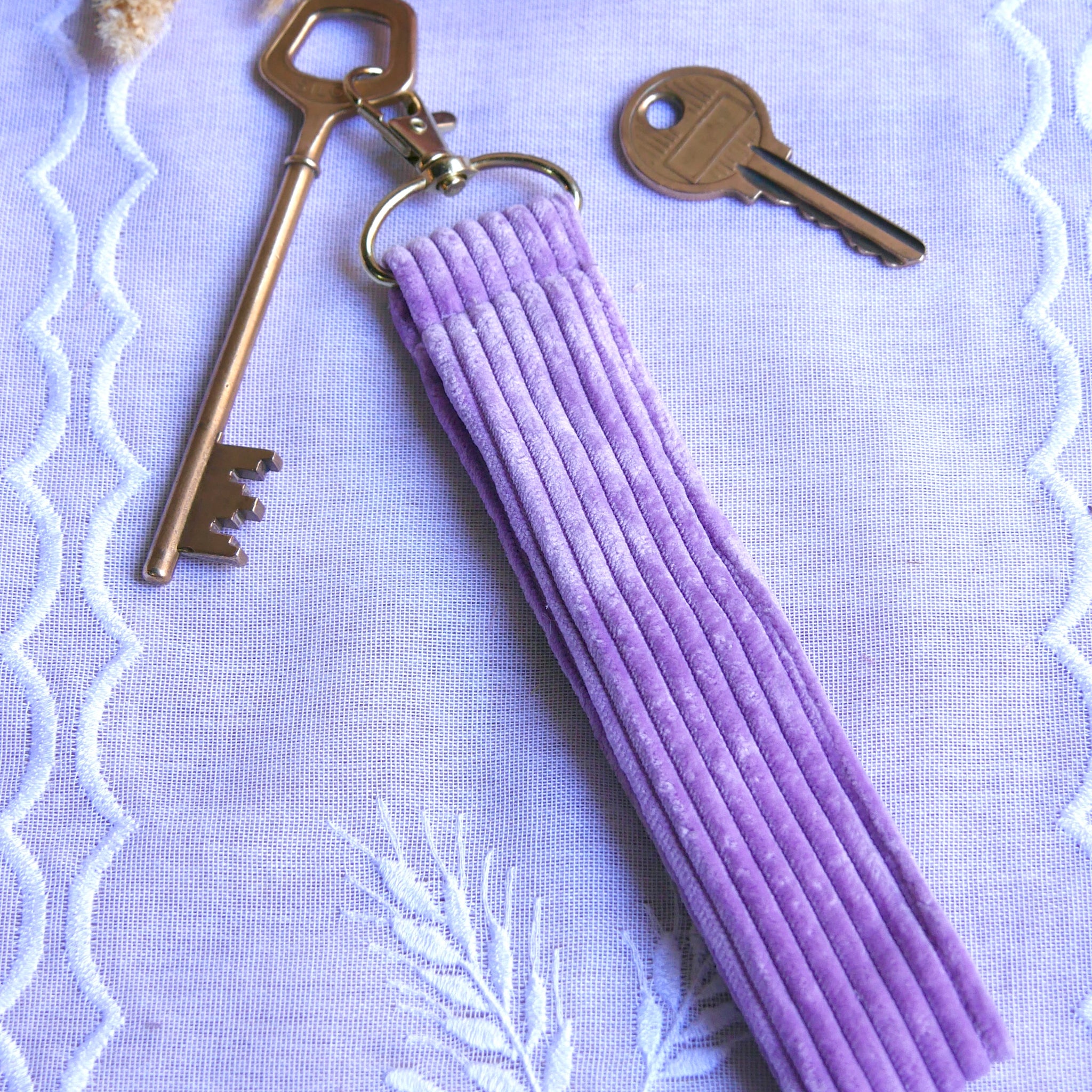 Porte-clé velours Myrtille