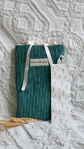 Lot pochette à livre et marque page Câline