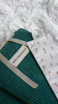 Lot pochette à livre et marque page Câline