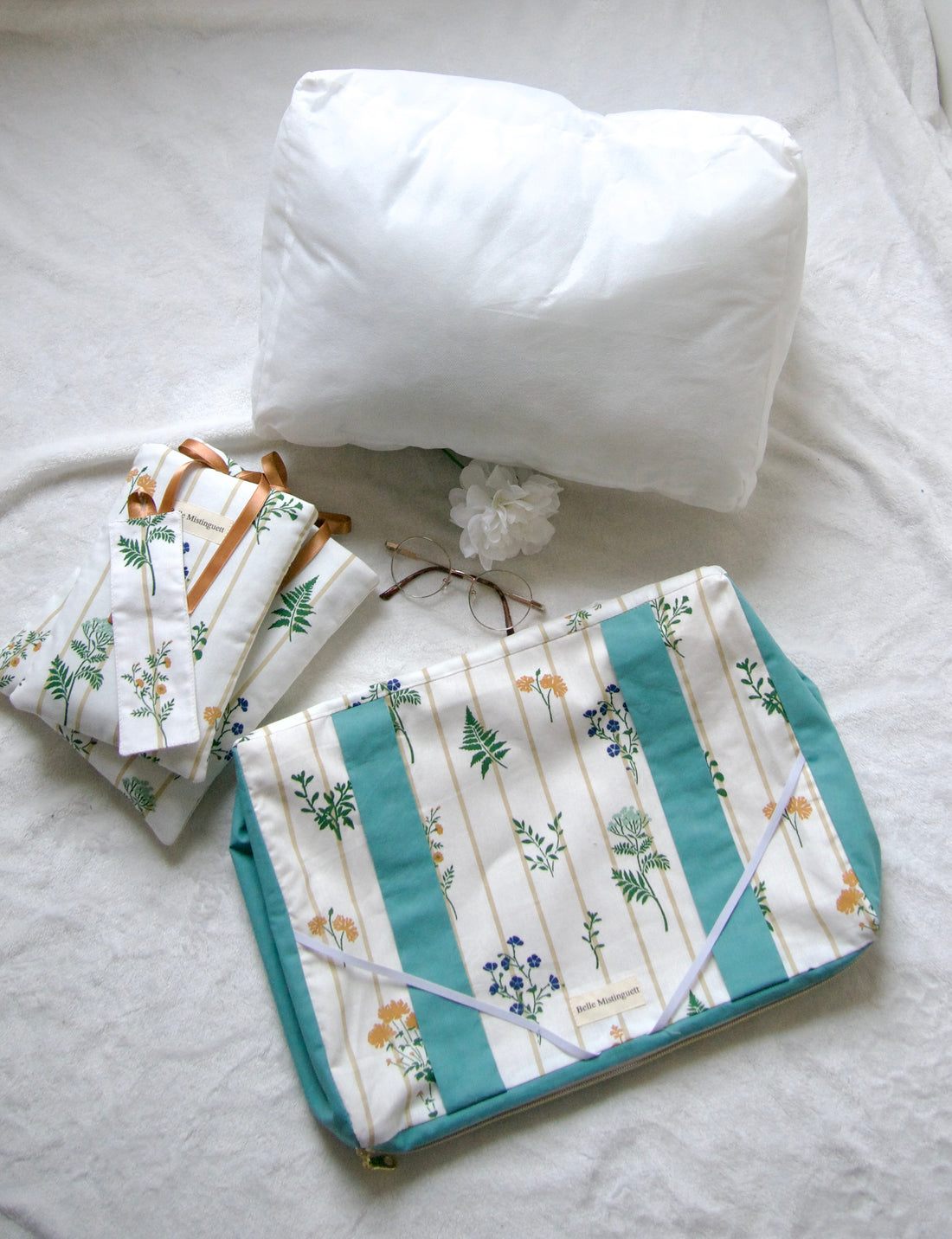 Coussin de lecture Evidence