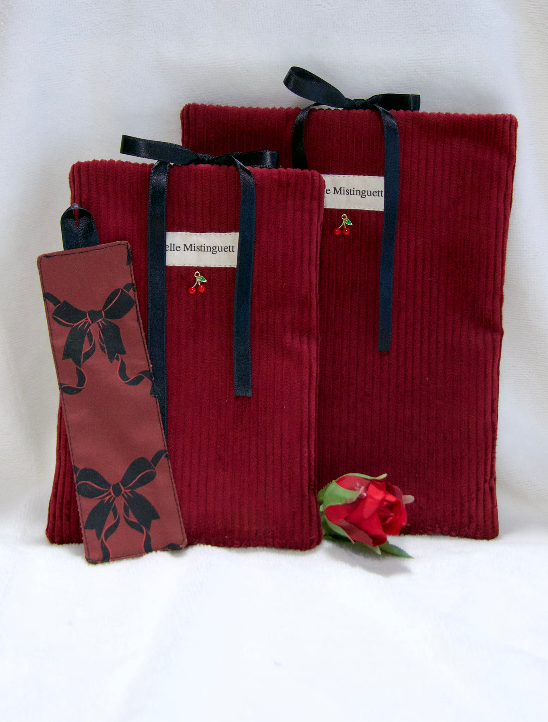 Lot pochette à livre et marque page Blossom collaboration avec Lisa Blossom